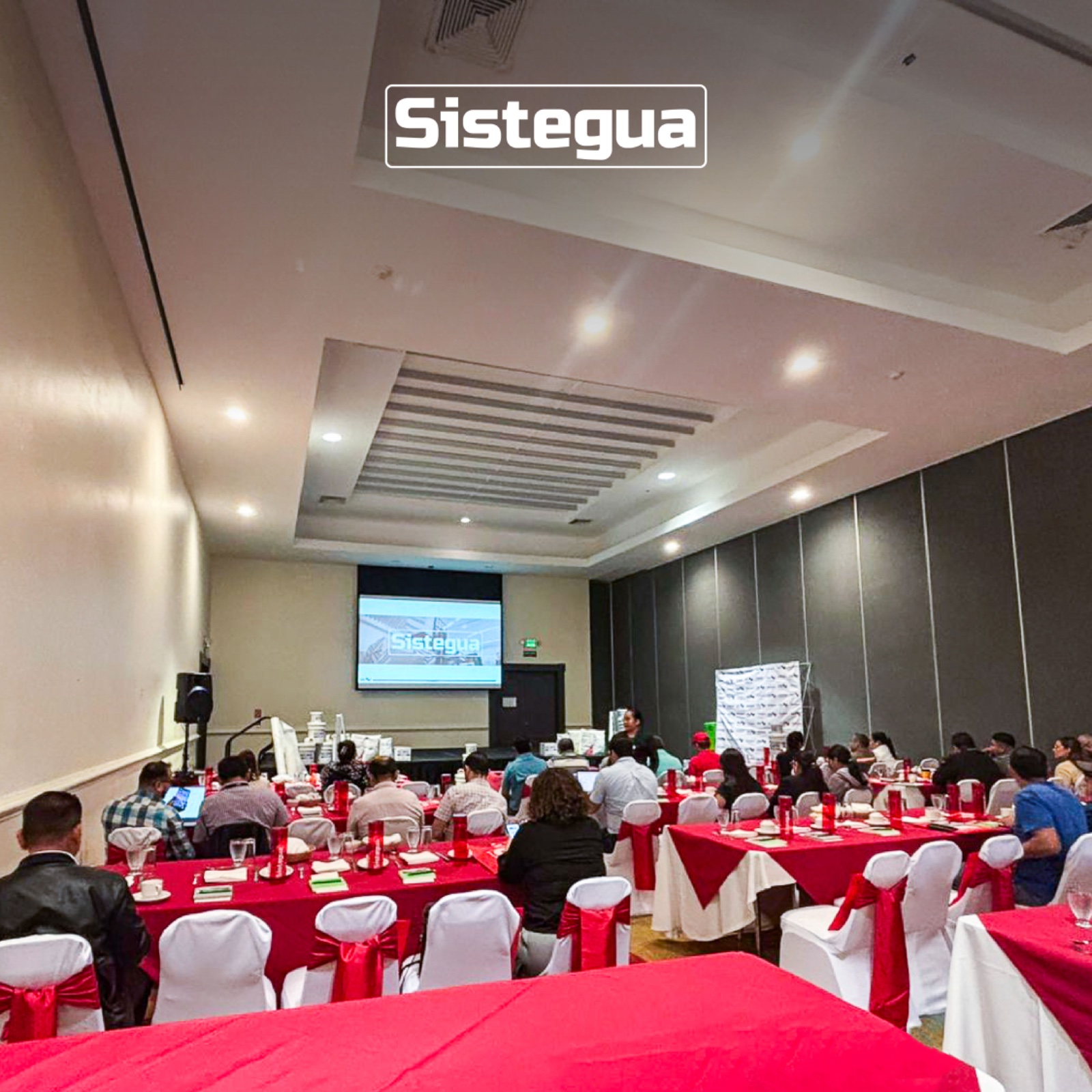 Lanzamiento Supermastick